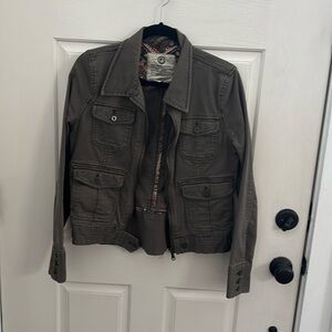 Lucky Brand